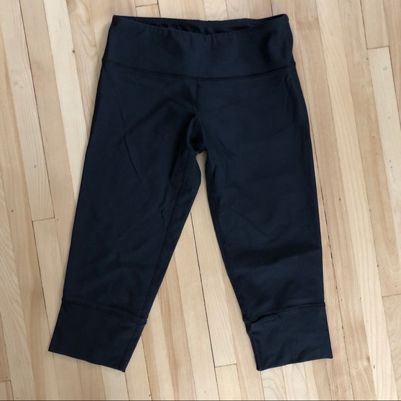 🍋 Lululemon Cropped Leggings 17.5” size 4 - Picture 2 of 6